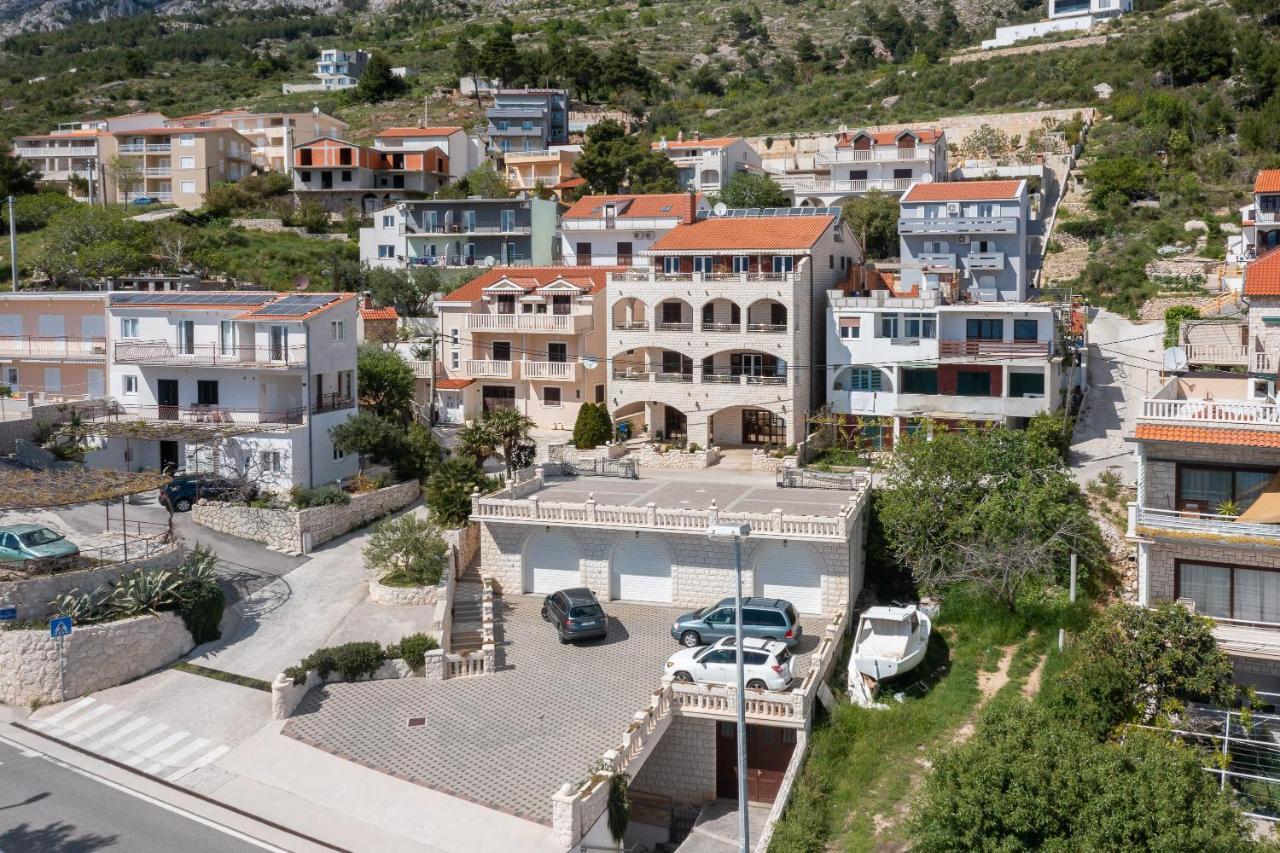 Beachfront Xxl - 2 Apartments Together - Lokva Rogoznica Exterior photo