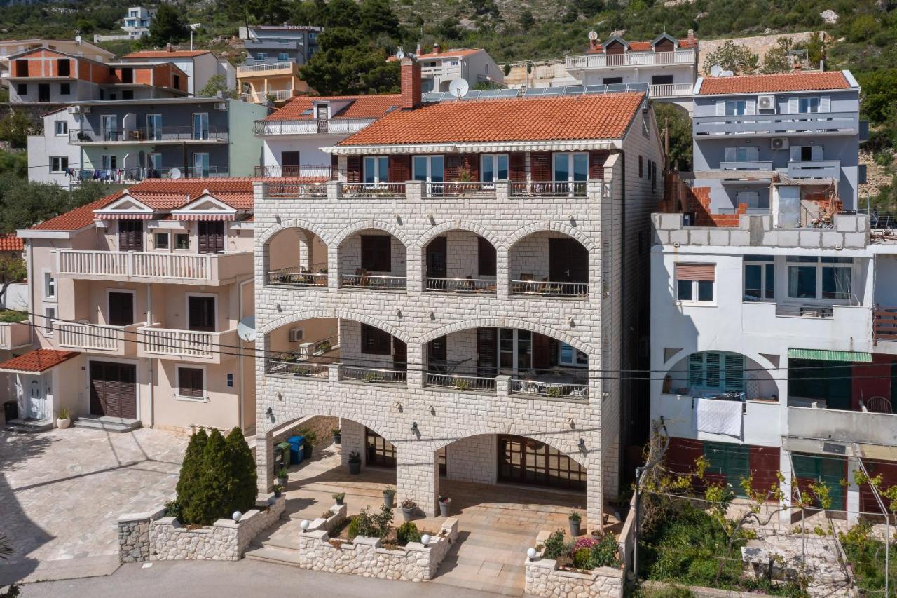 Beachfront Xxl - 2 Apartments Together - Lokva Rogoznica Exterior photo